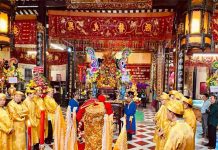 Dơi trong tín ngưỡng tổ nghề: linh vật hay điềm báo? Dơi trong tín ngưỡng tổ nghề